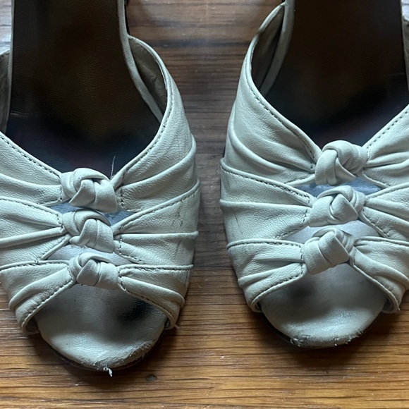 Remix Ritz in Ivory 7.5 - Picture 5 of 7